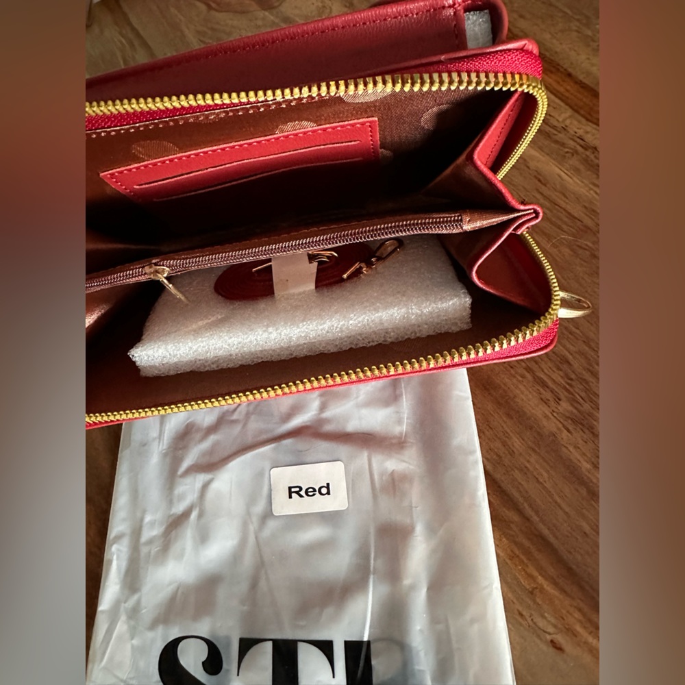 Selena The Label crossbody bag red phone pocket money/change credit card pocket - Picture 5 of 16